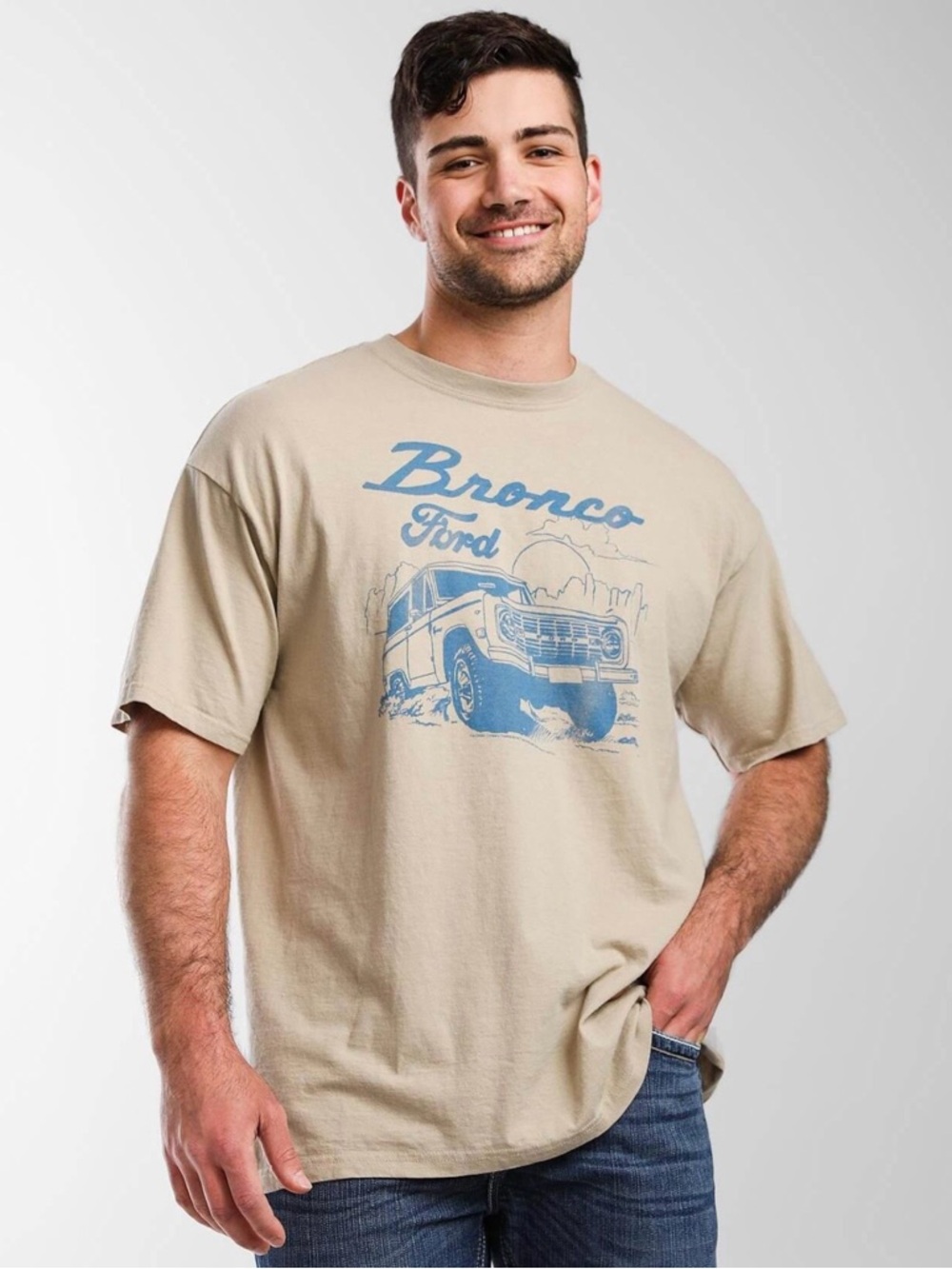 Junk Food Ford Bronco Graphic T-shirt Size Large